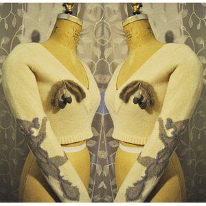 STELLA MCCARTNEY Cropped V-neck Squirrel Sweater